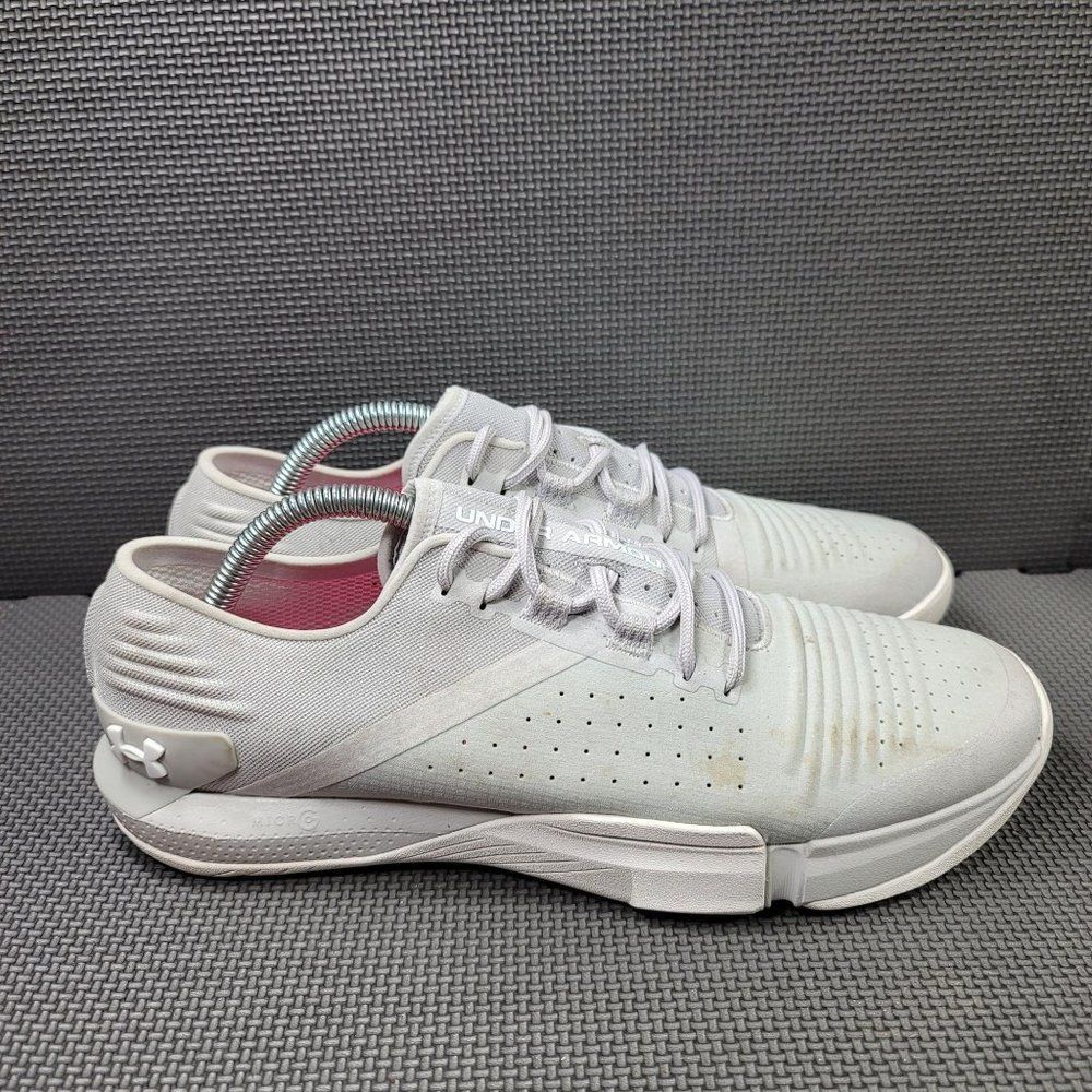 Womens Sz 11 Grey Under Armour Tribase Reign Train